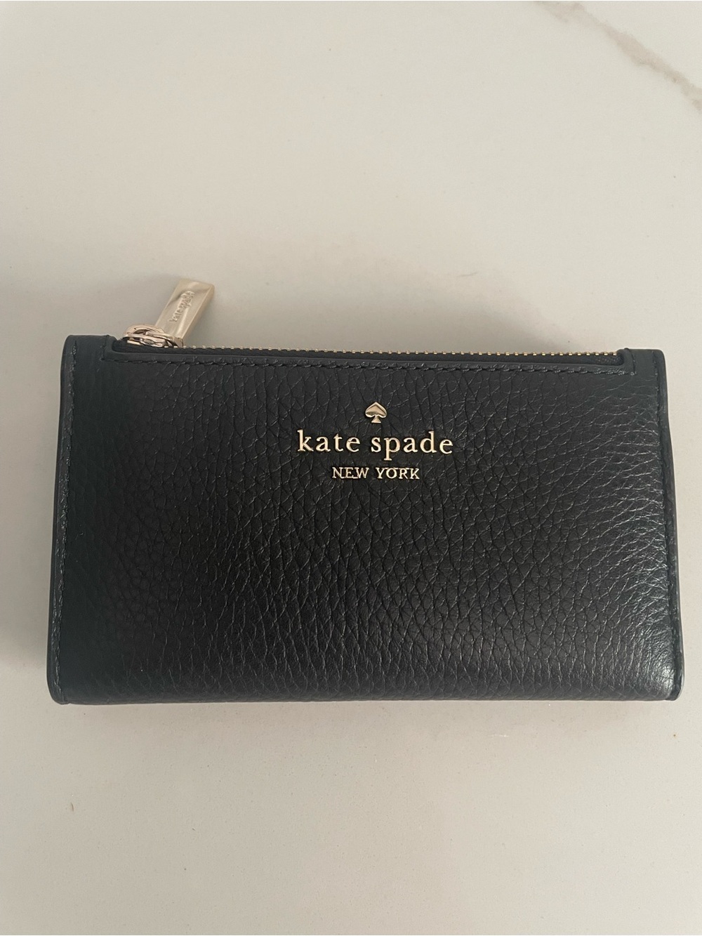kate spade Black Pebbled Leather Zip Card Wallet with Gold Logo